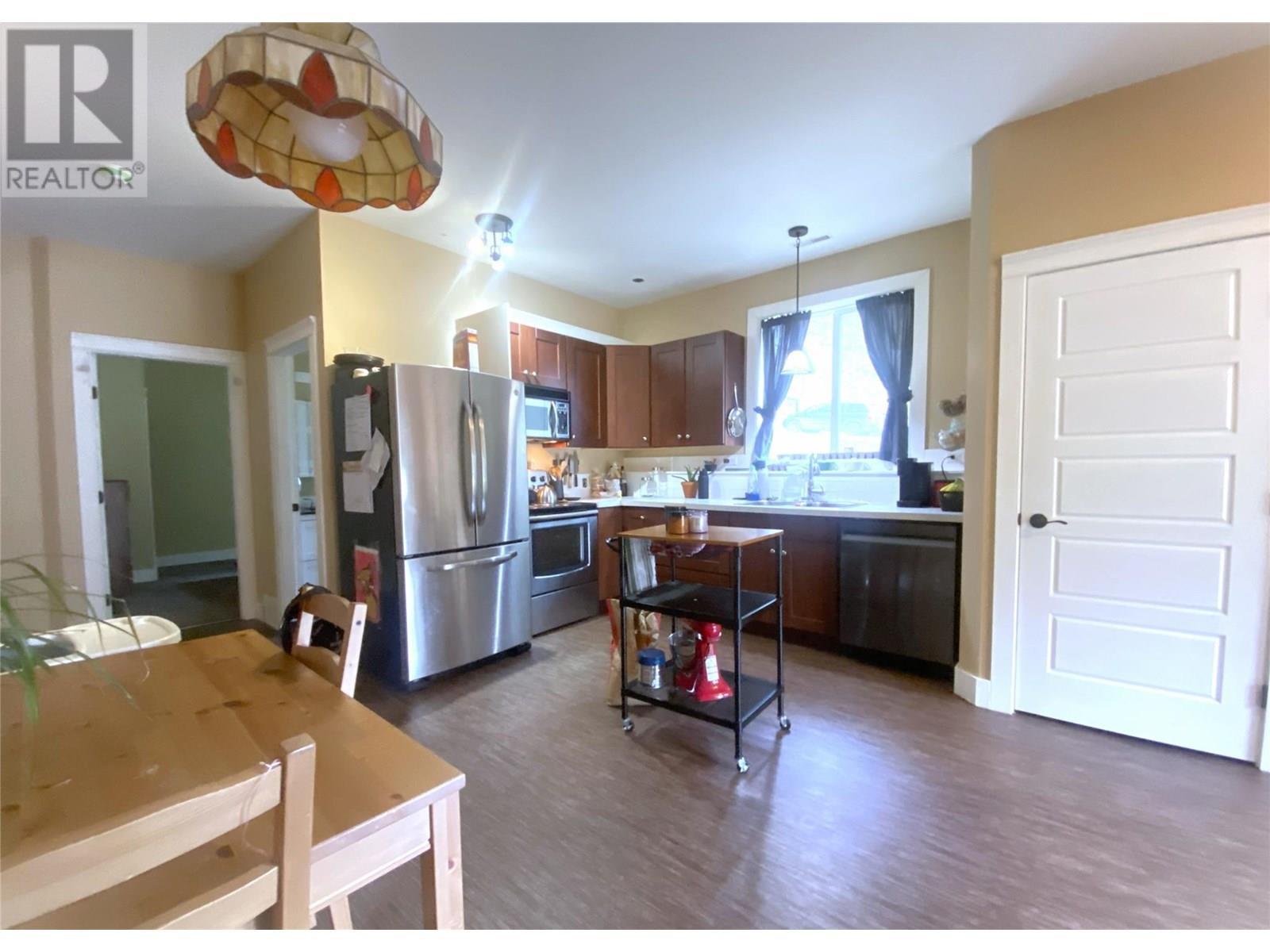 7463 Black Road Se. Salmon Arm, British Columbia