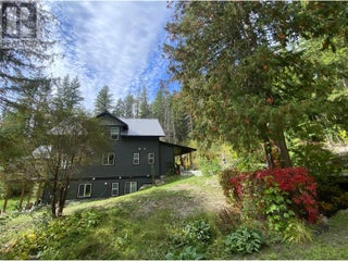 7463 Black Road Se. Salmon Arm, British Columbia