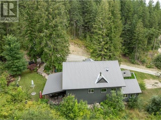 7463 Black Road Se. Salmon Arm, British Columbia