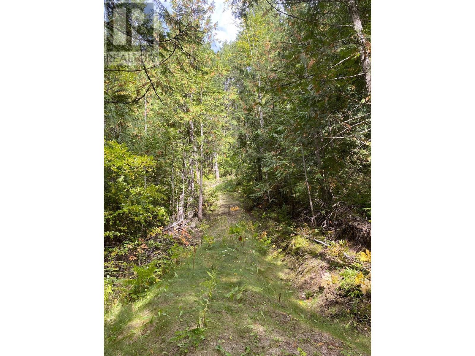 7463 Black Road Se. Salmon Arm, British Columbia