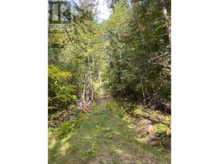 7463 Black Road Se. Salmon Arm, British Columbia