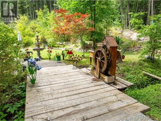 7463 Black Road Se. Salmon Arm, British Columbia