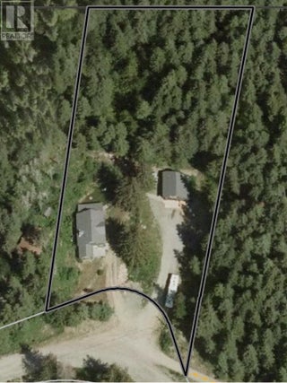 7463 Black Road Se. Salmon Arm, British Columbia