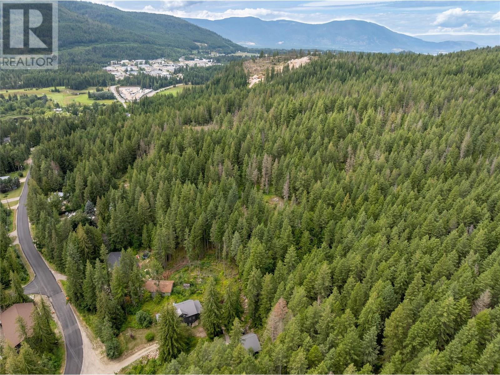 7463 Black Road Se. Salmon Arm, British Columbia