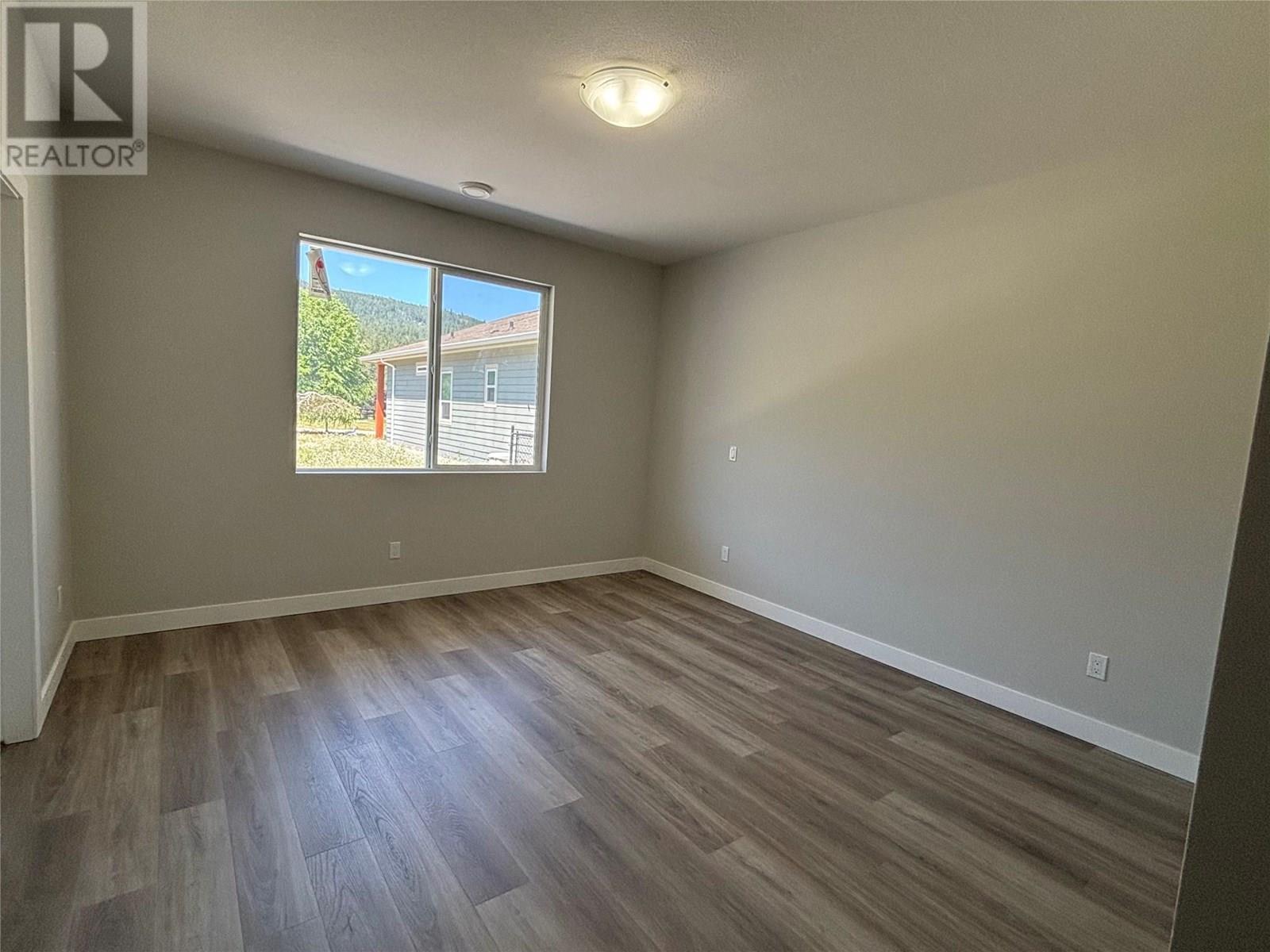 575 Meadowlark Avenue. Vernon, British Columbia