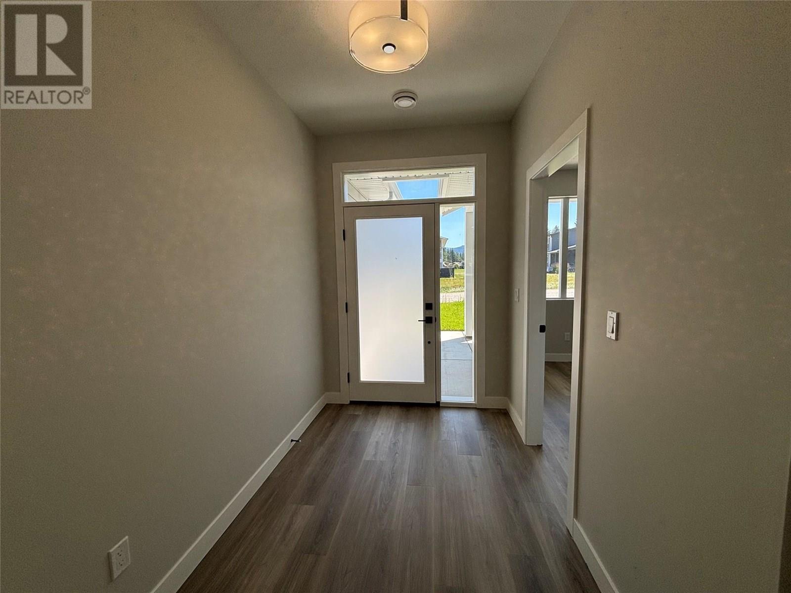 575 Meadowlark Avenue. Vernon, British Columbia