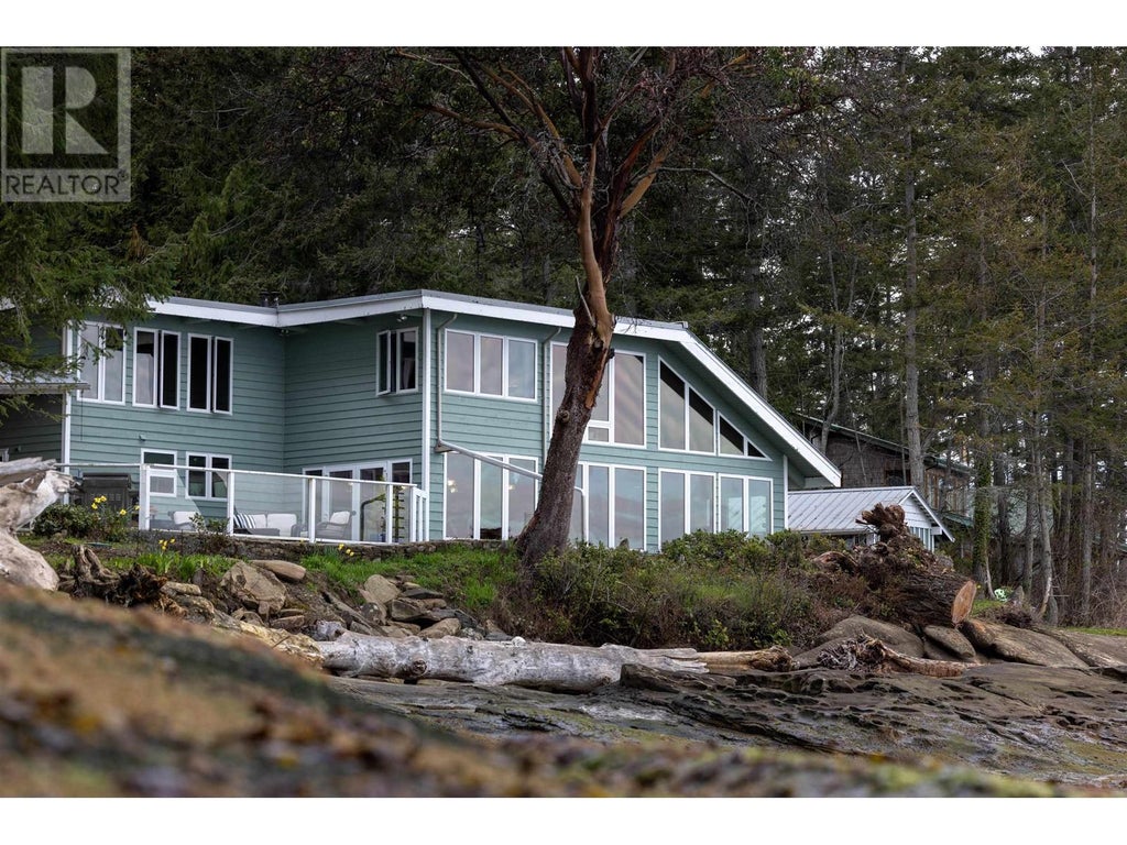281 Bellhouse Road, Galiano Island