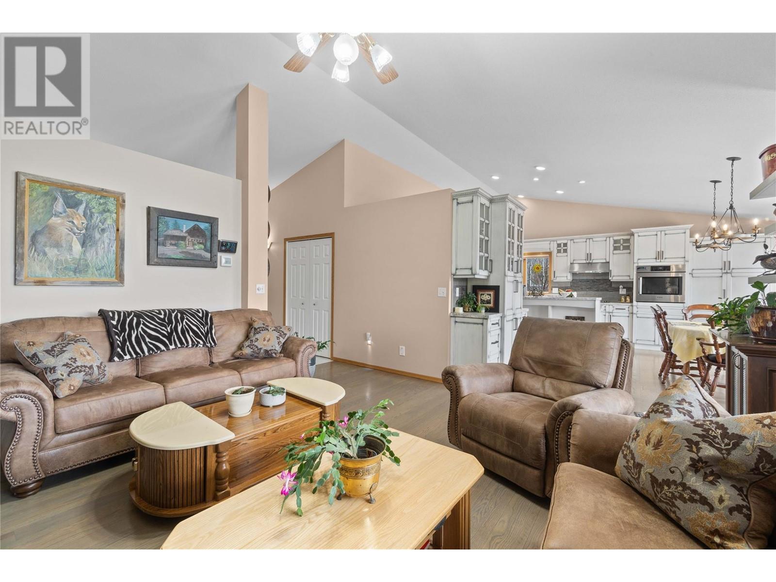 4711 16 Street Ne. Salmon Arm, British Columbia