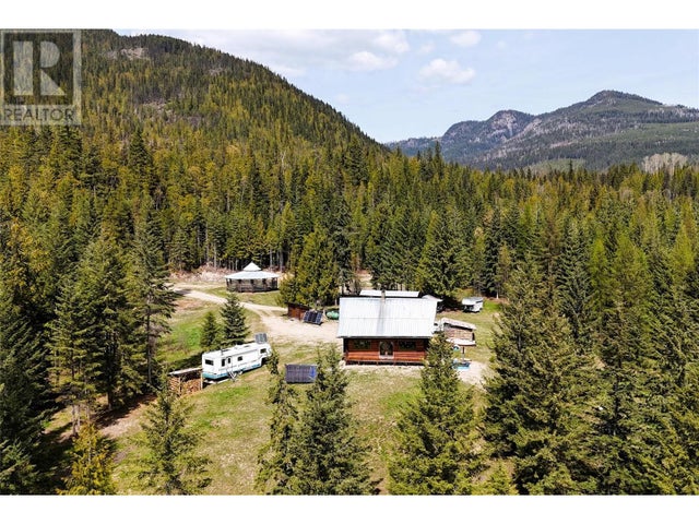 1425 Bobbie Burns Road, Lumby