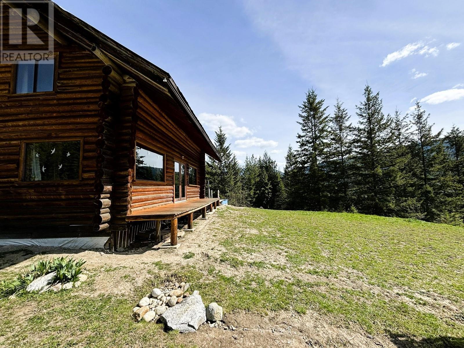 1425 Bobbie Burns Road. Lumby, British Columbia