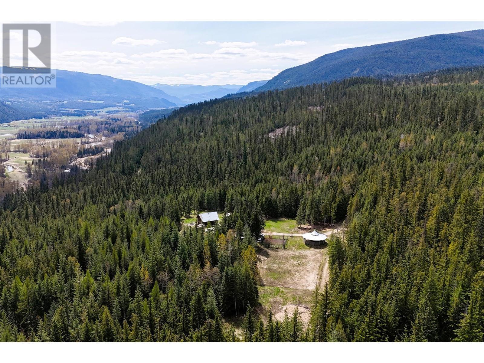 1425 Bobbie Burns Road. Lumby, British Columbia