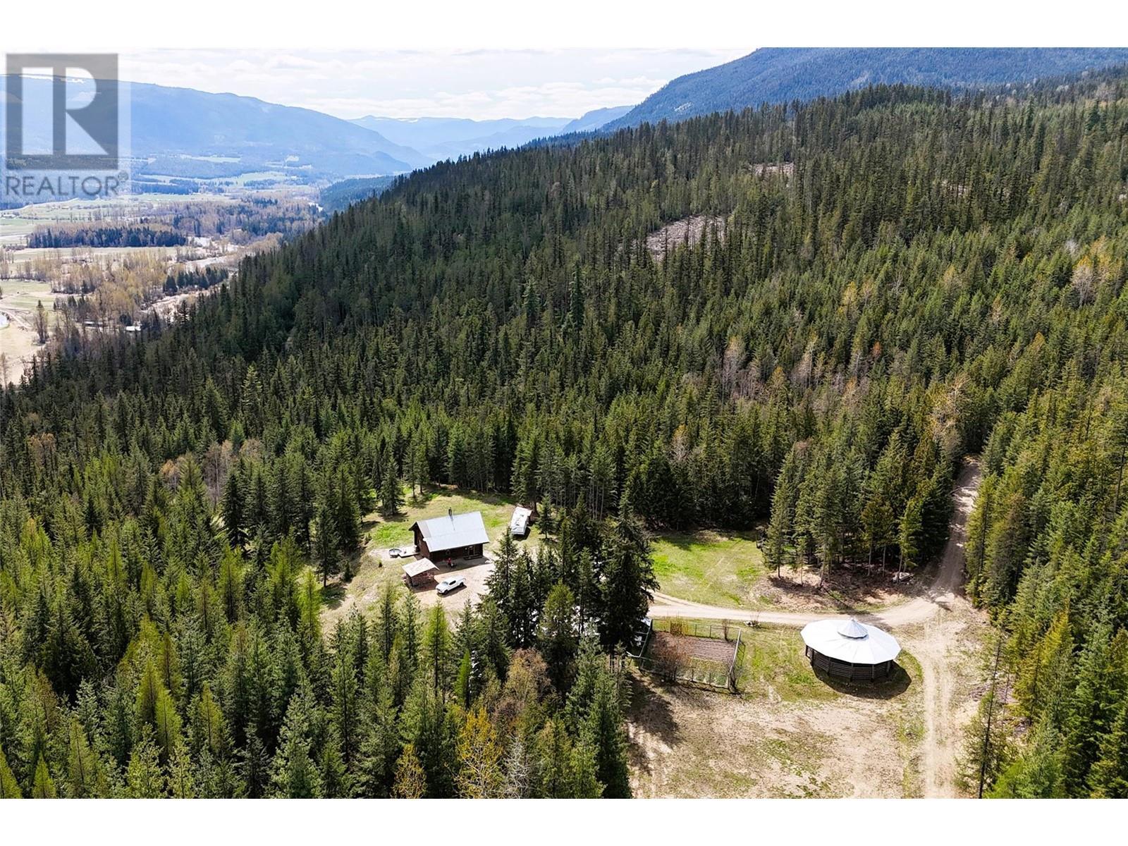 1425 Bobbie Burns Road. Lumby, British Columbia