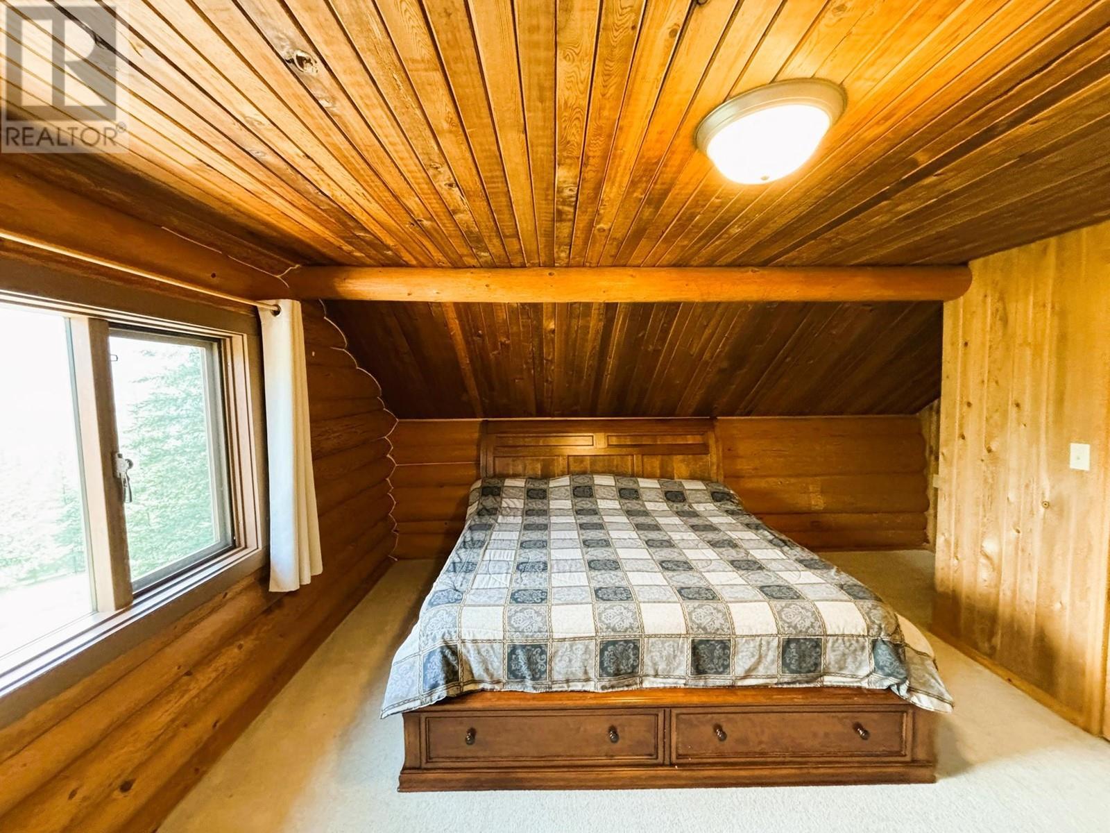 1425 Bobbie Burns Road. Lumby, British Columbia