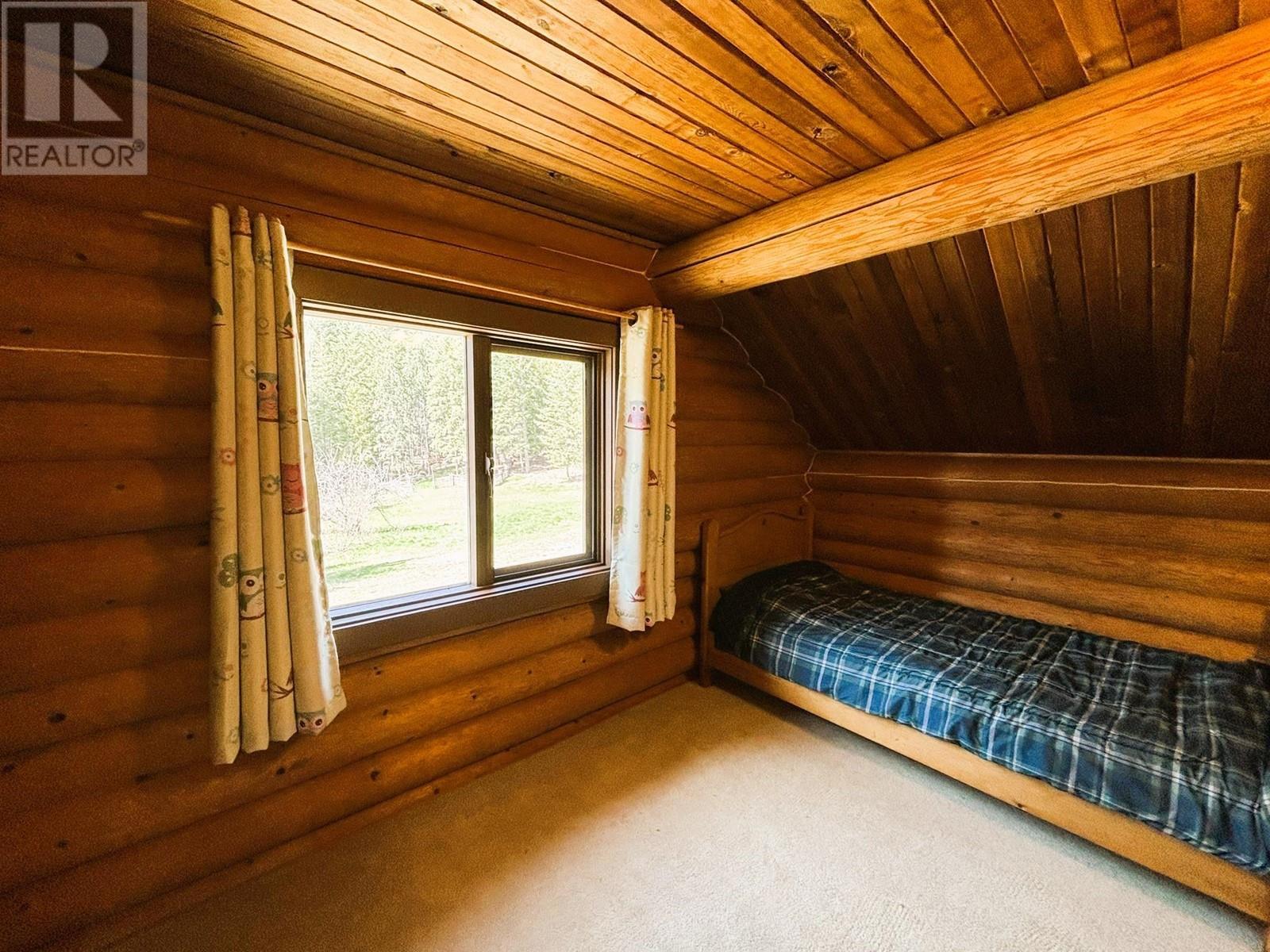 1425 Bobbie Burns Road. Lumby, British Columbia