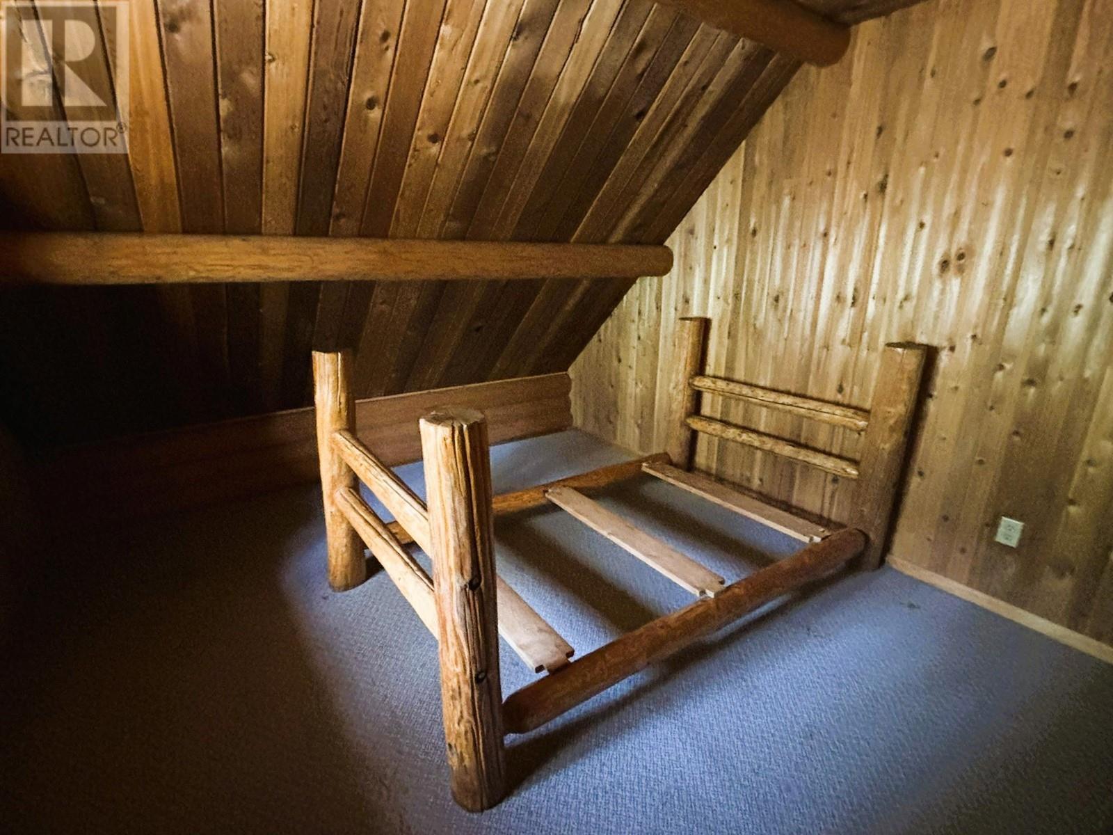 1425 Bobbie Burns Road. Lumby, British Columbia