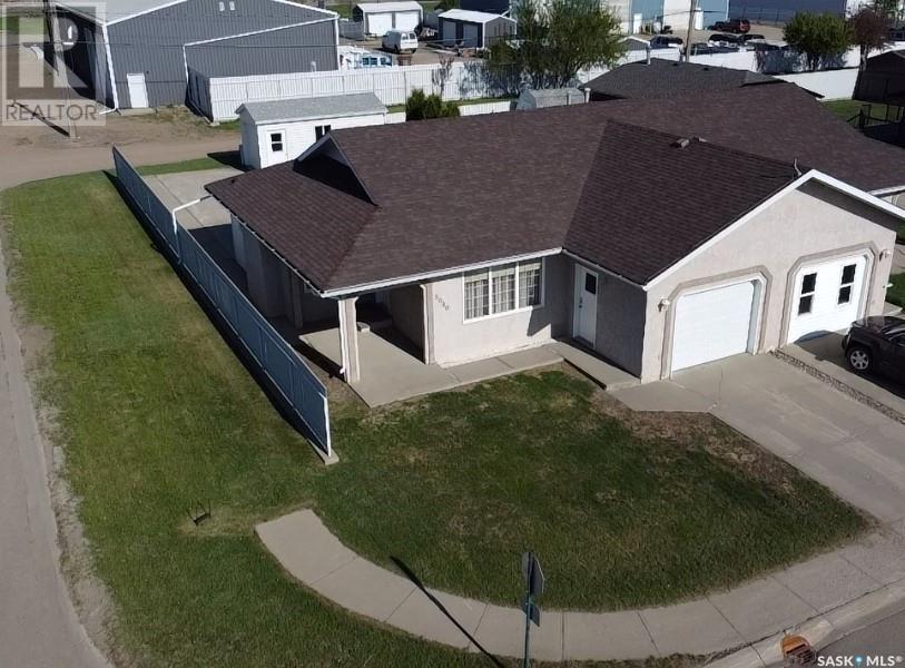 N 5040 Mirror Drive, Macklin