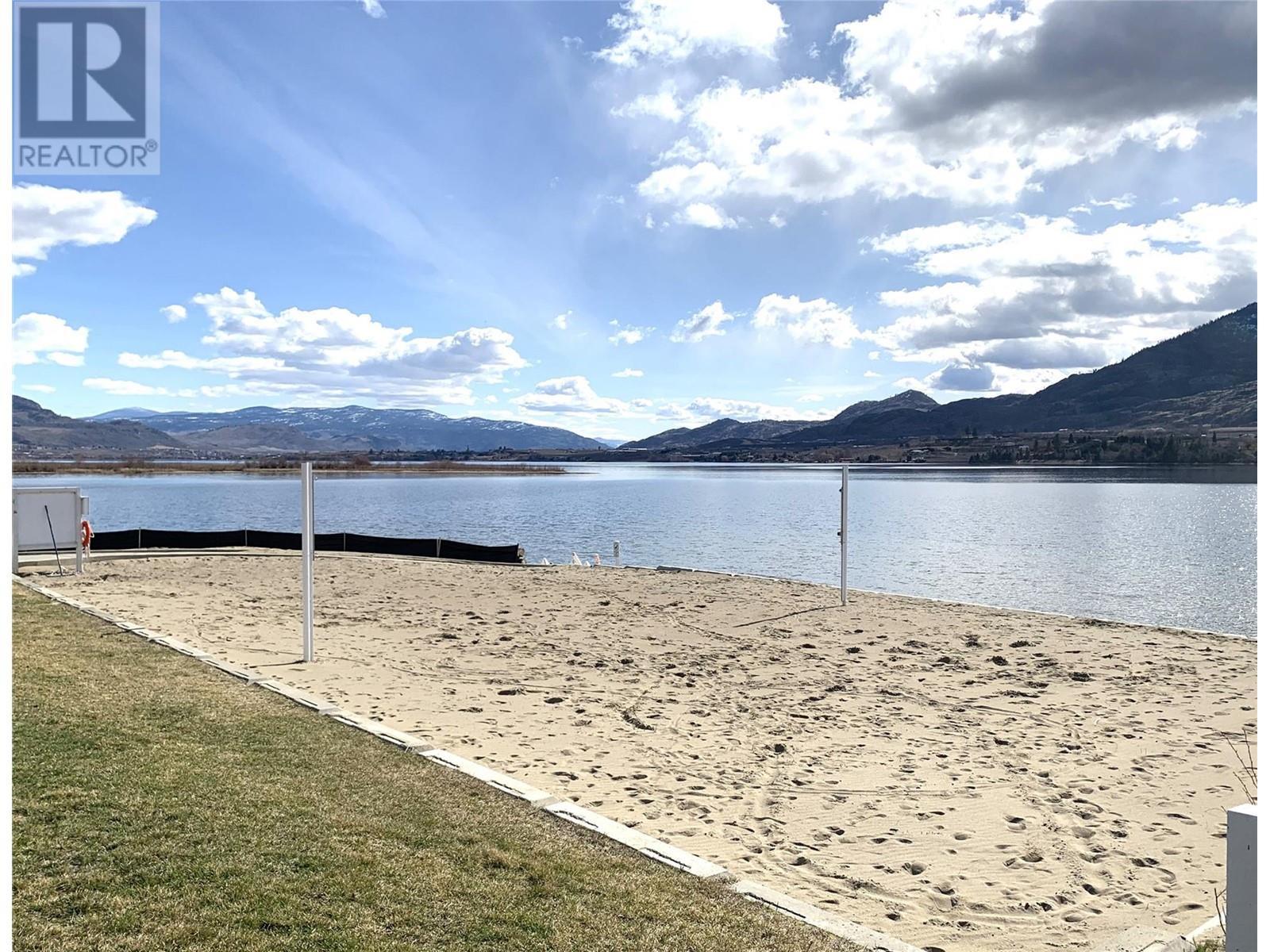 2450 Radio Tower Road Unit# 163. Oliver, British Columbia