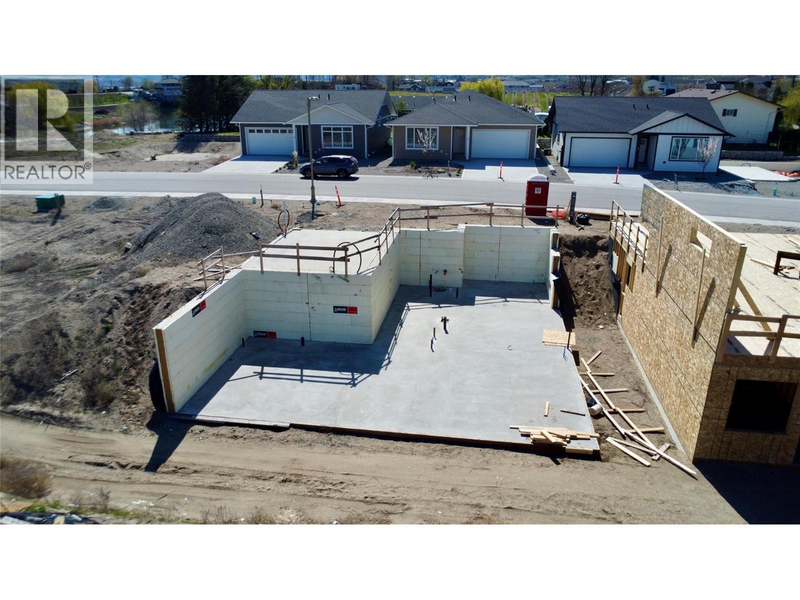 8 Wood Duck Way. Osoyoos, British Columbia