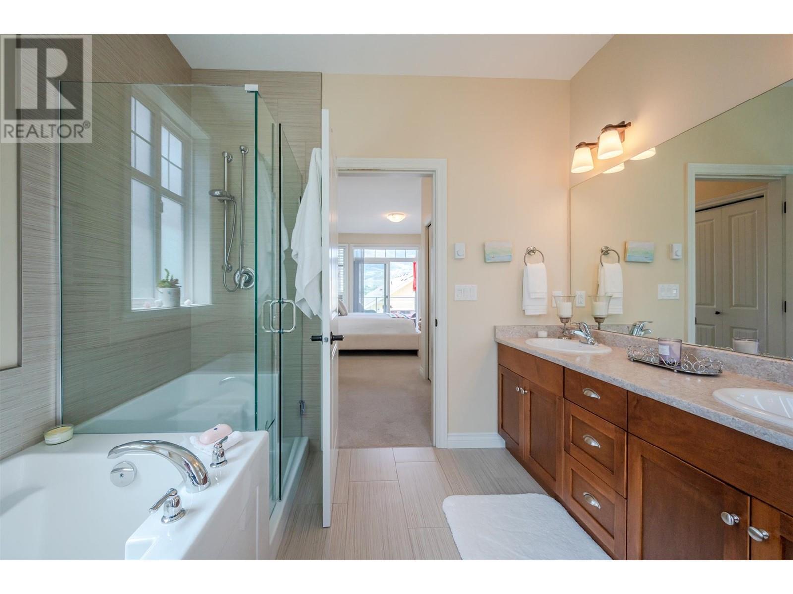 2450 Radio Tower Road Unit# 187. Oliver, British Columbia