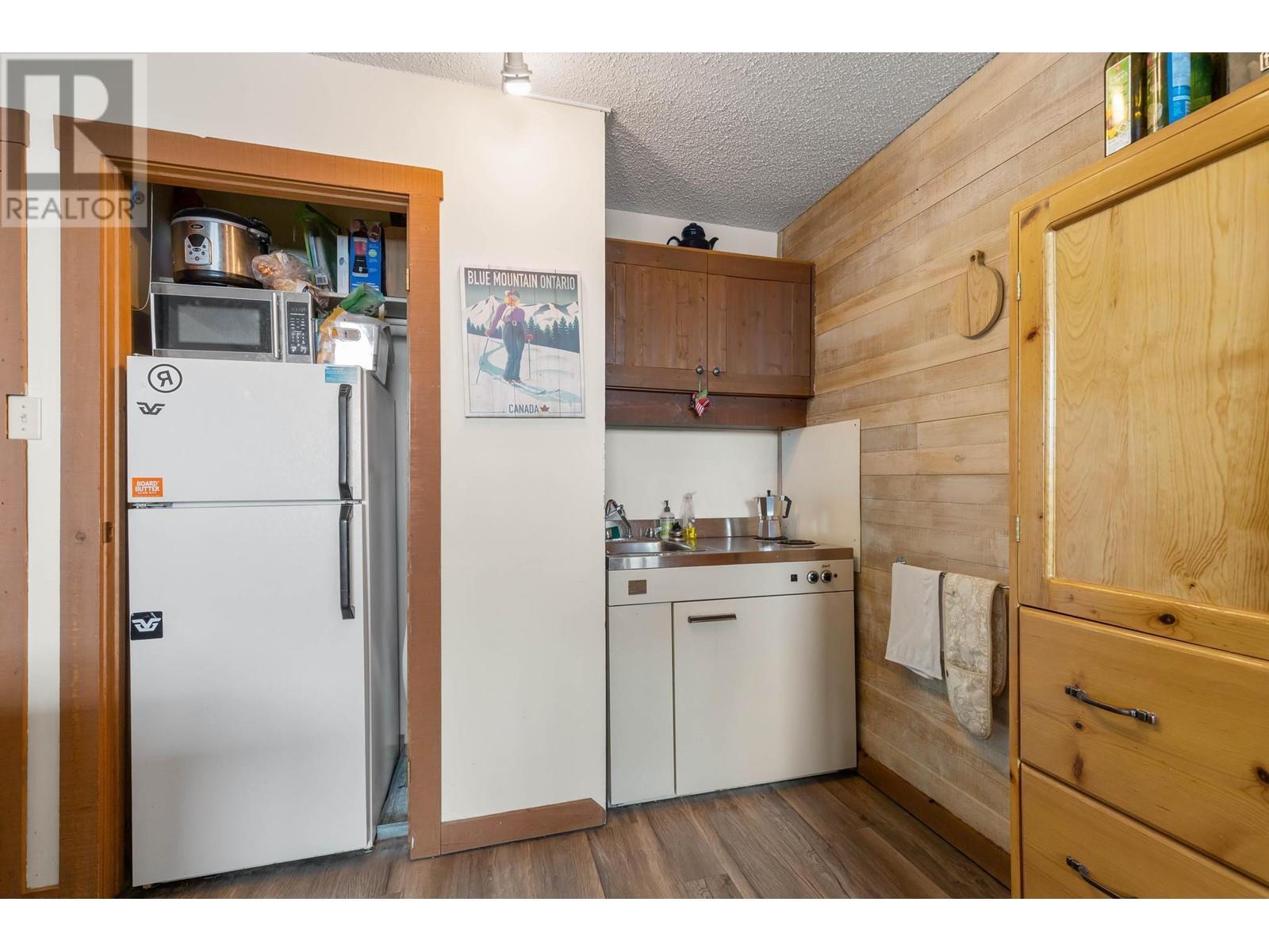 7470 Porcupine Road Unit# 502. Big White, British Columbia