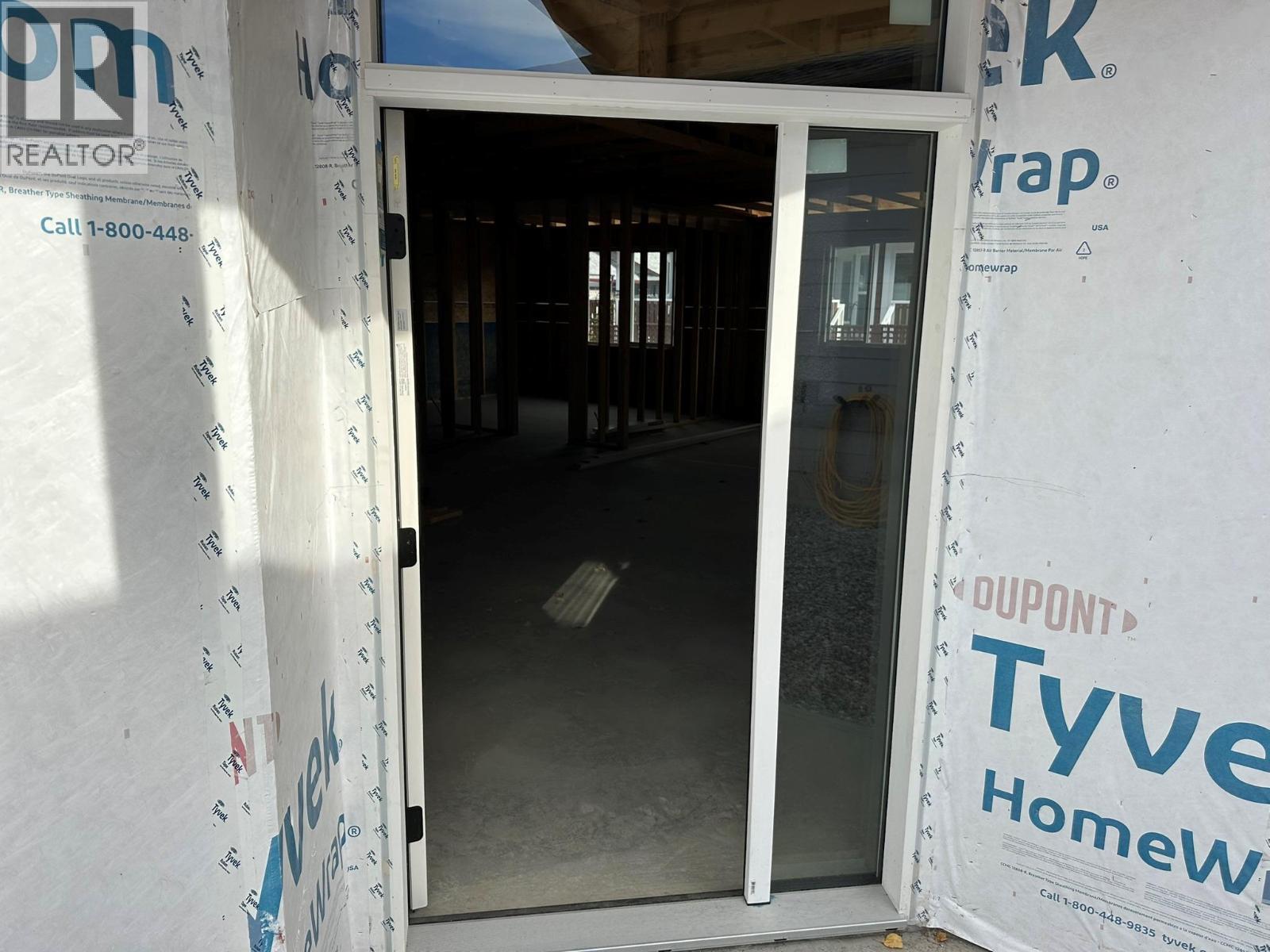 602 Nighthawk Avenue. Vernon, British Columbia