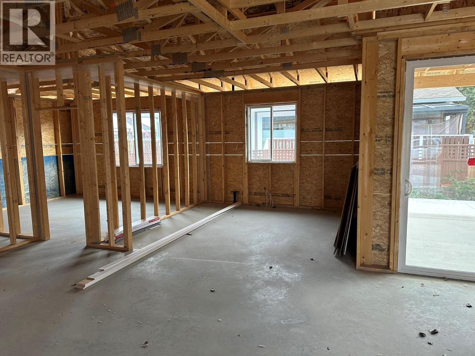 602 Nighthawk Avenue. Vernon, British Columbia