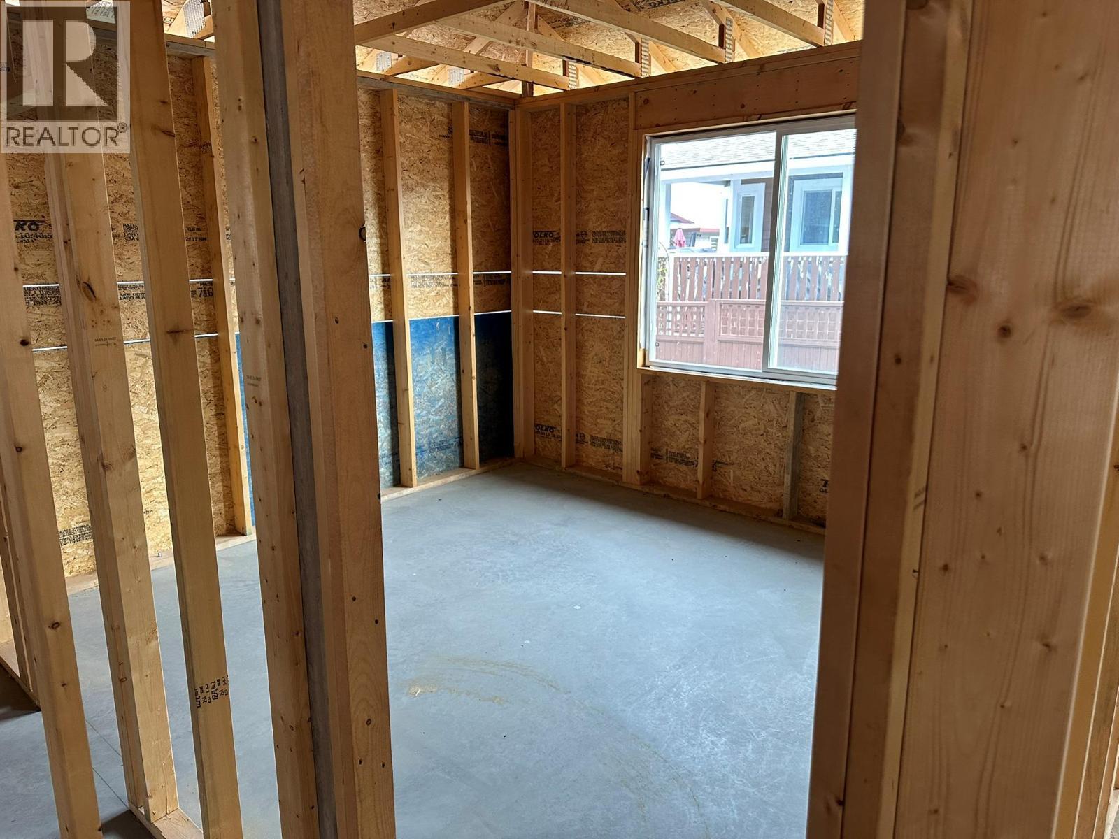 602 Nighthawk Avenue. Vernon, British Columbia