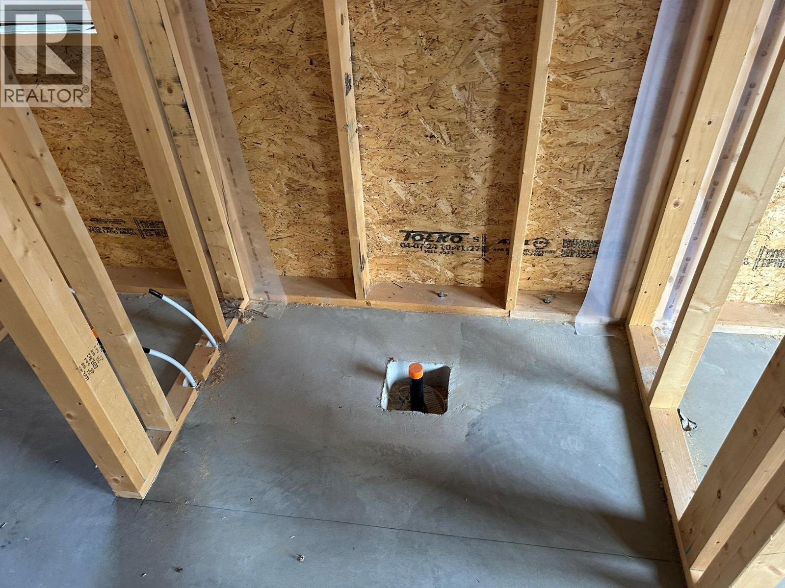 602 Nighthawk Avenue. Vernon, British Columbia