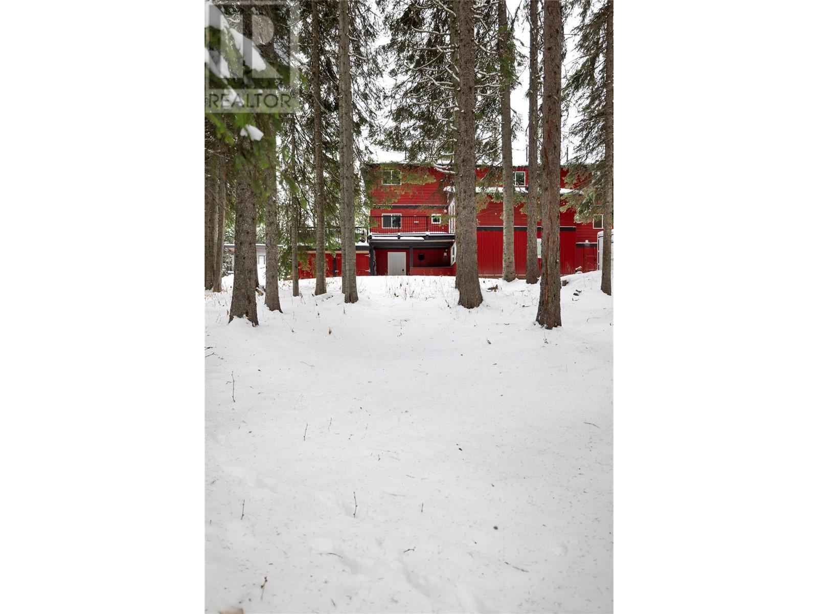 9870 Pinnacles Road. Silver Star, British Columbia