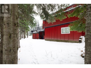 9870 Pinnacles Road. Silver Star, British Columbia