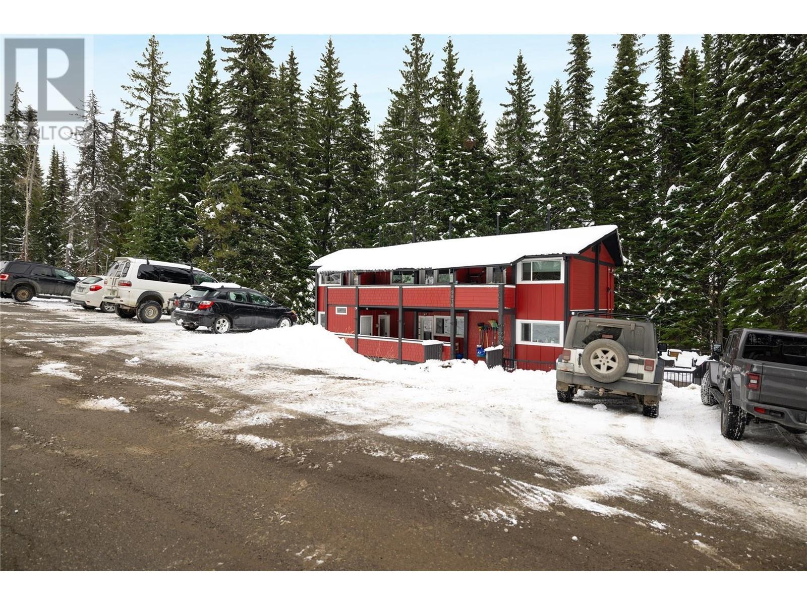 9870 Pinnacles Road. Silver Star, British Columbia