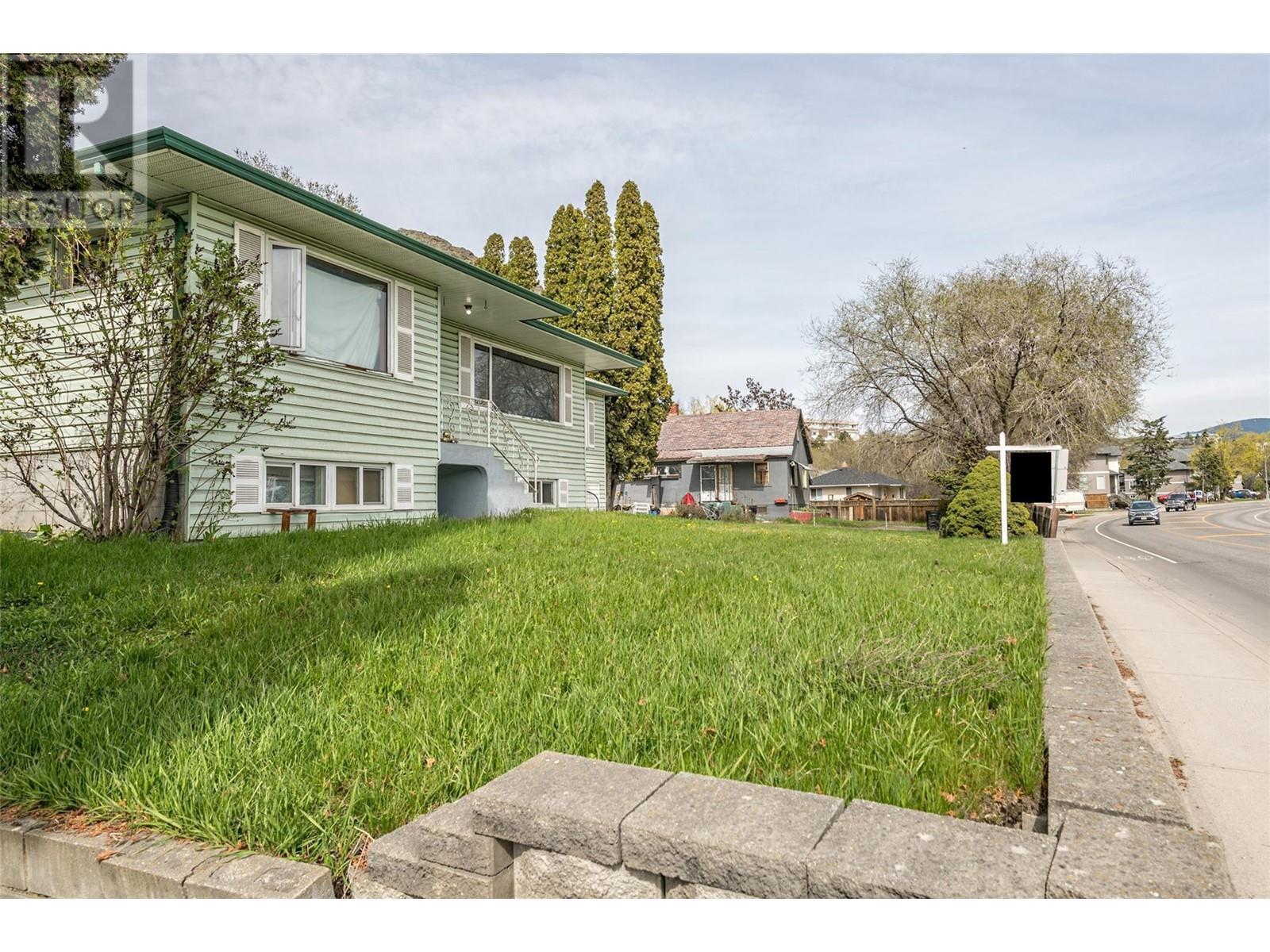 4007 30 Avenue. Vernon, British Columbia