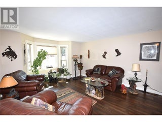 494 Kingfisher Avenue. Vernon, British Columbia