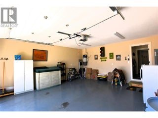 494 Kingfisher Avenue. Vernon, British Columbia