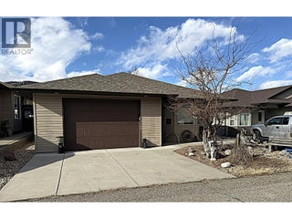 494 Kingfisher Avenue. Vernon, British Columbia