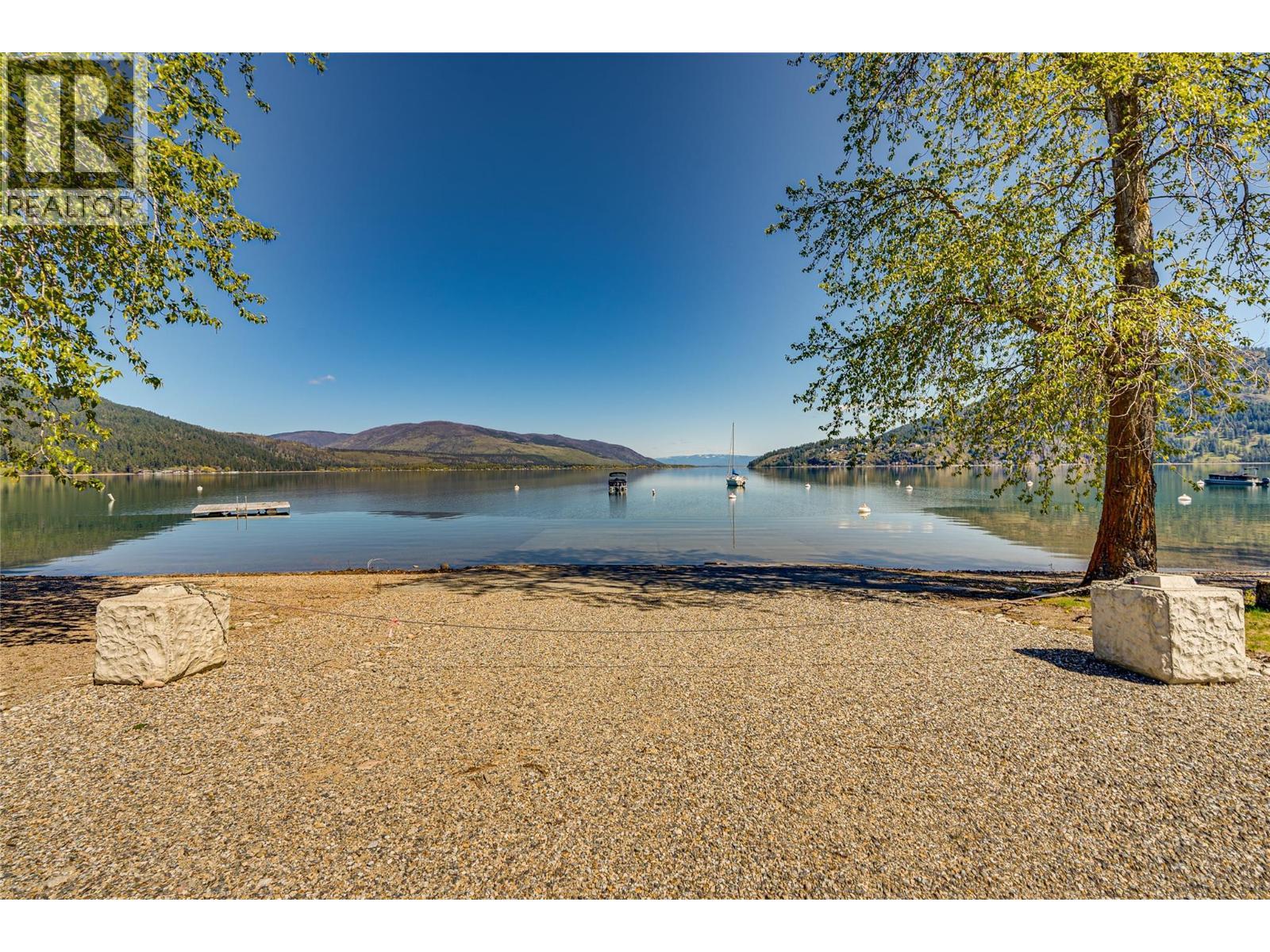 494 Kingfisher Avenue. Vernon, British Columbia