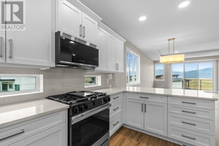 2542 Pinnacle Ridge Drive. West Kelowna, British Columbia