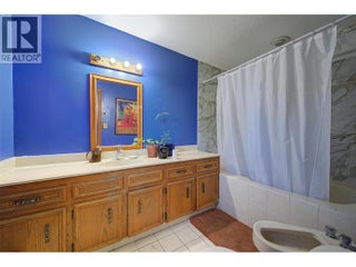 215 Arab Road. Kelowna, British Columbia