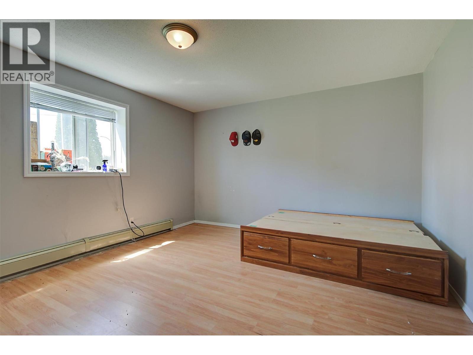 215 Arab Road. Kelowna, British Columbia