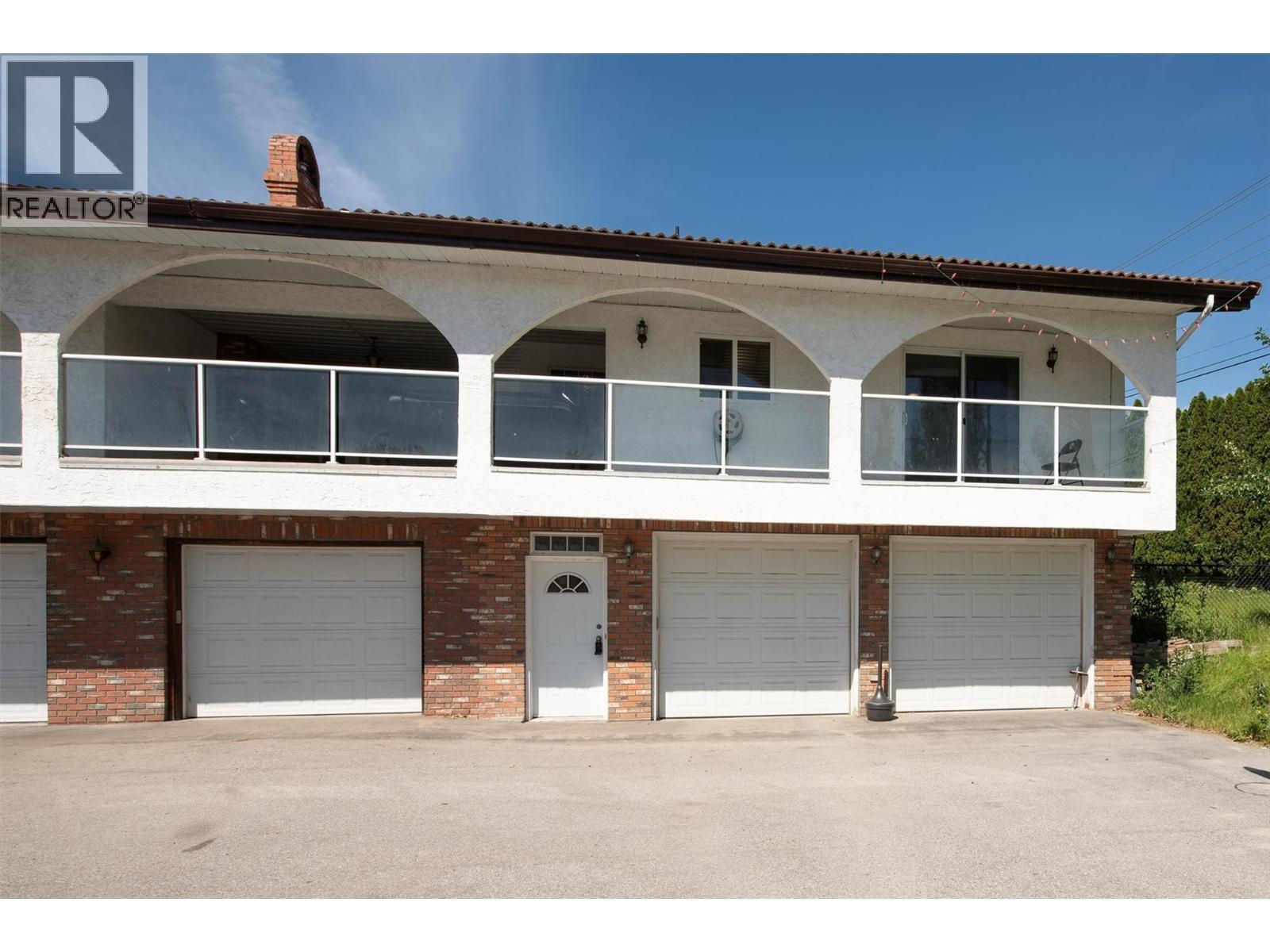 215 Arab Road. Kelowna, British Columbia