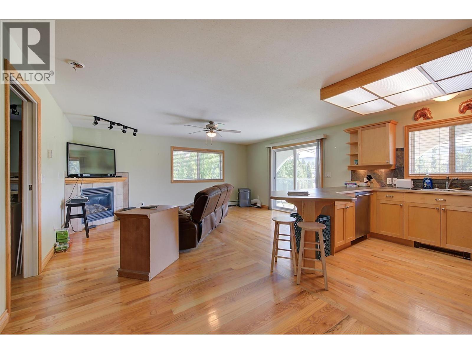 215 Arab Road. Kelowna, British Columbia