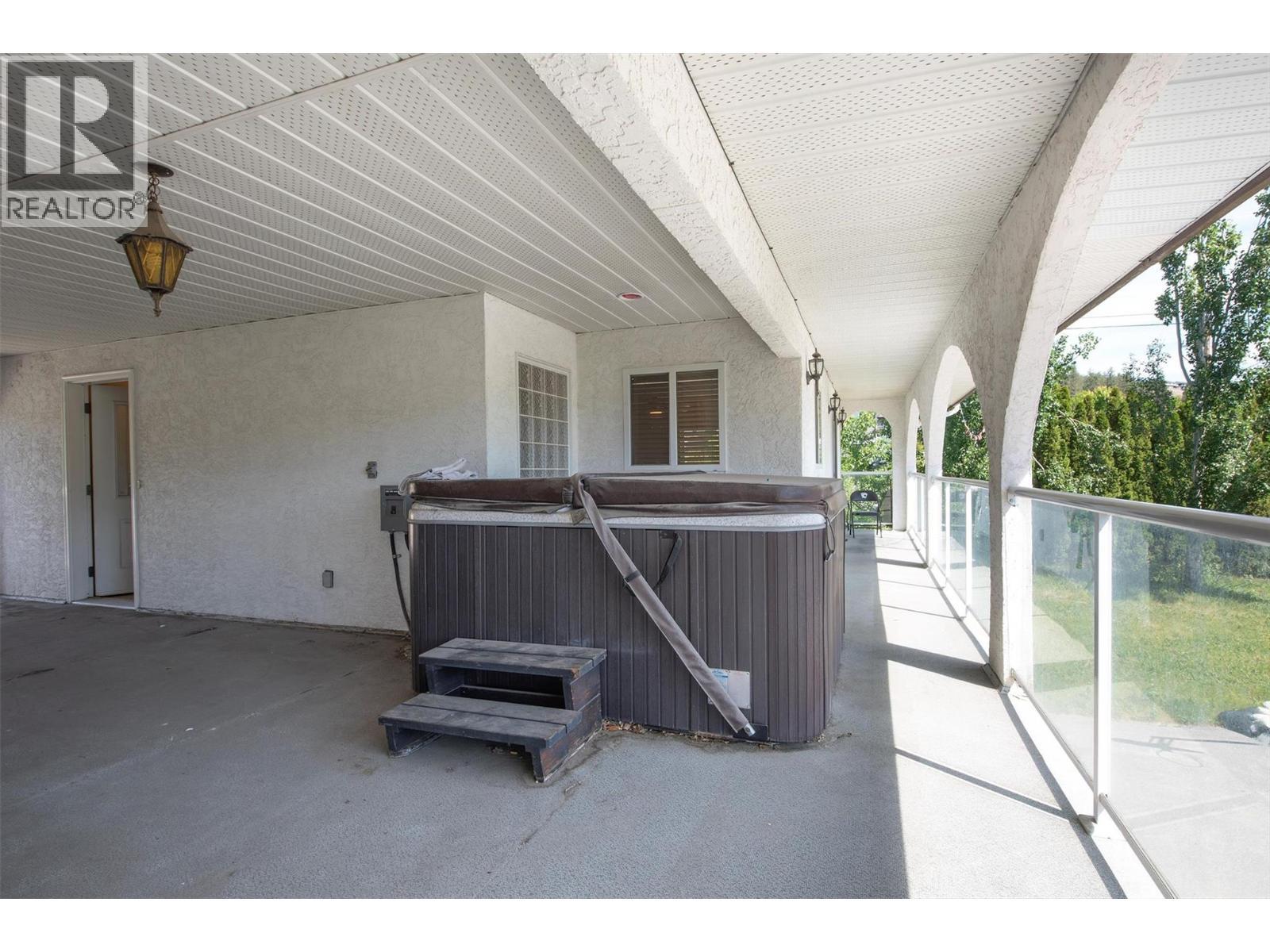 215 Arab Road. Kelowna, British Columbia