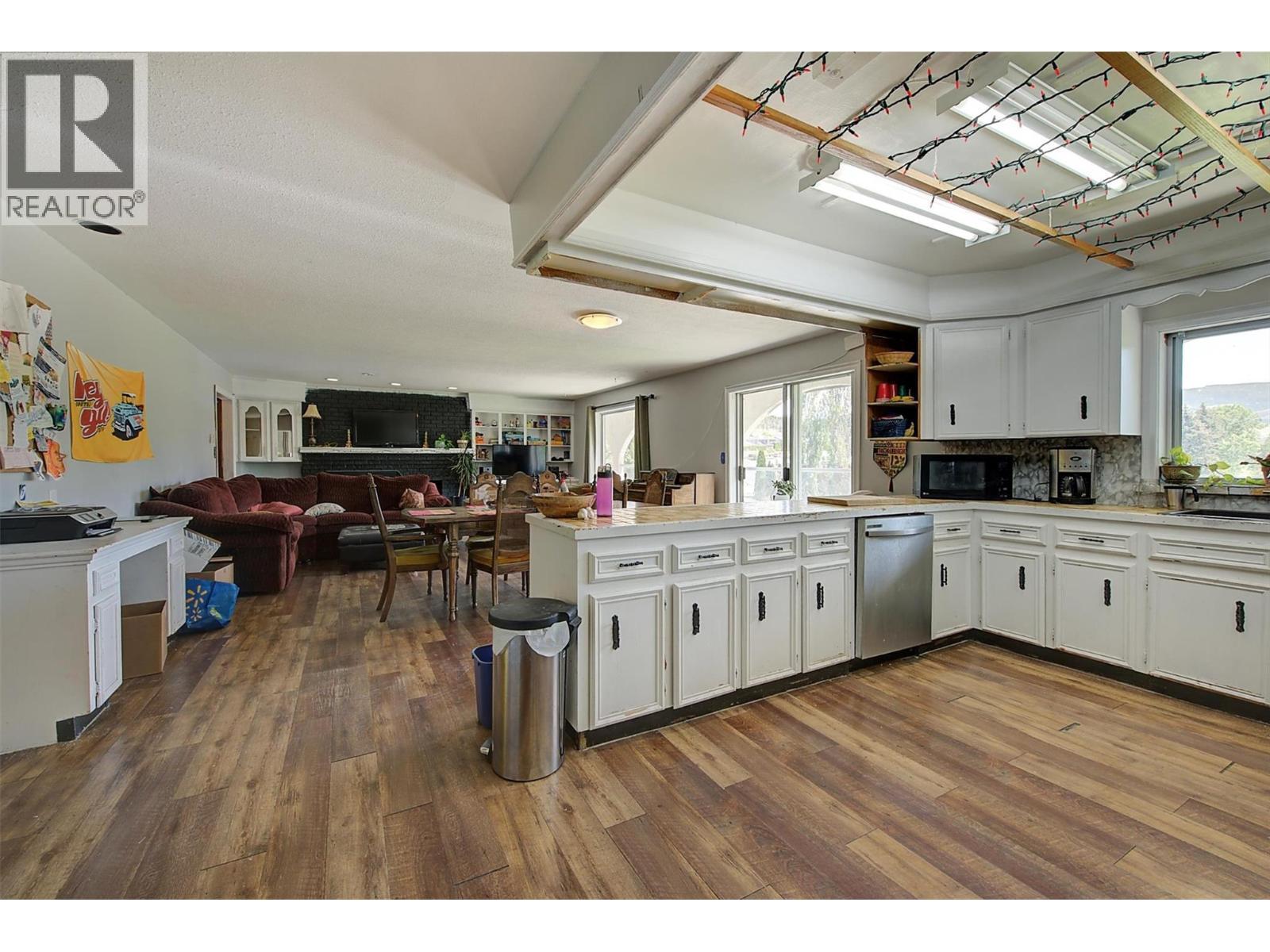 215 Arab Road. Kelowna, British Columbia