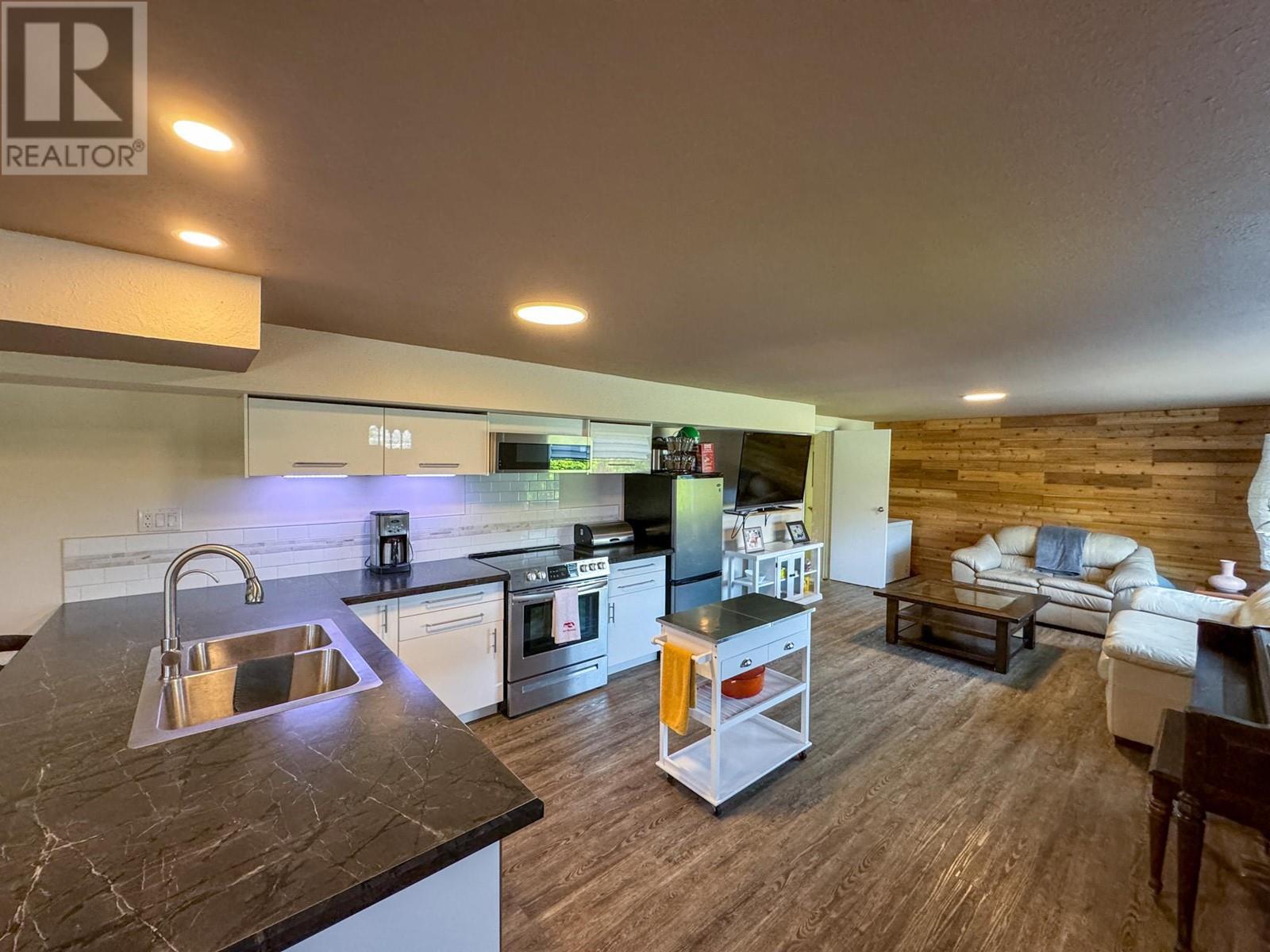 4609 41st Street. Osoyoos, British Columbia