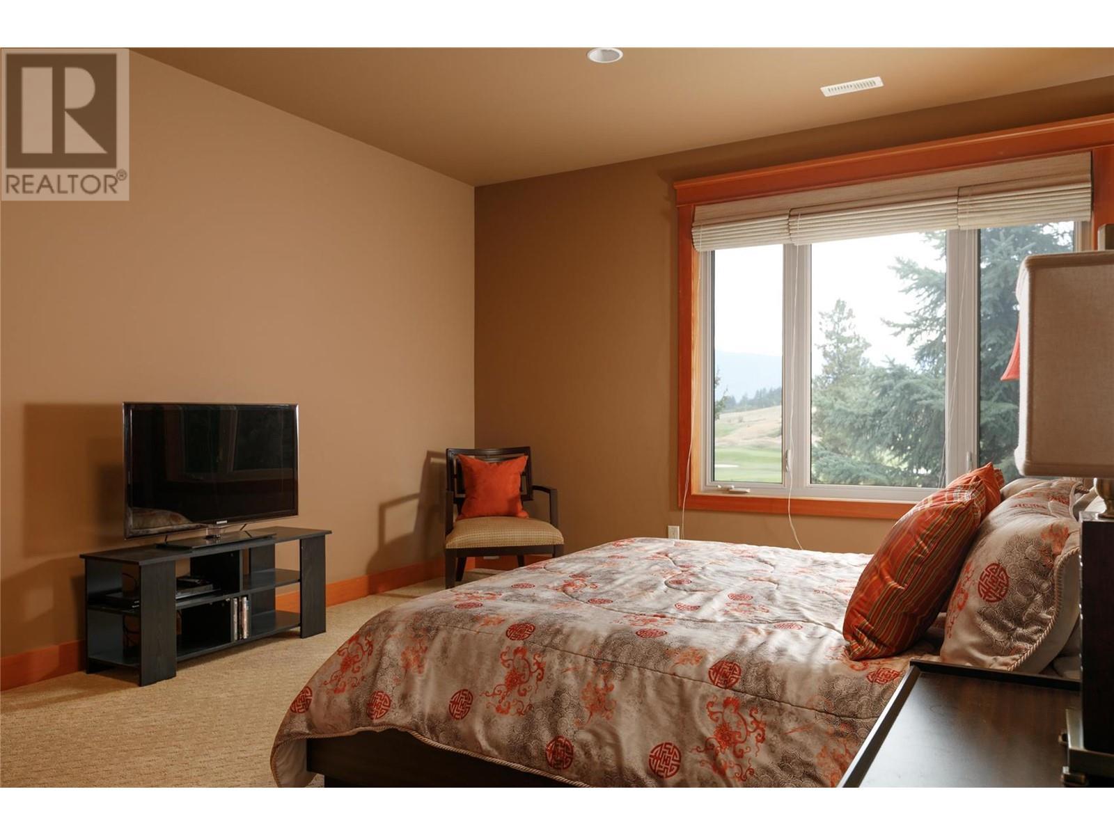 450 Niblick Court. Vernon, British Columbia