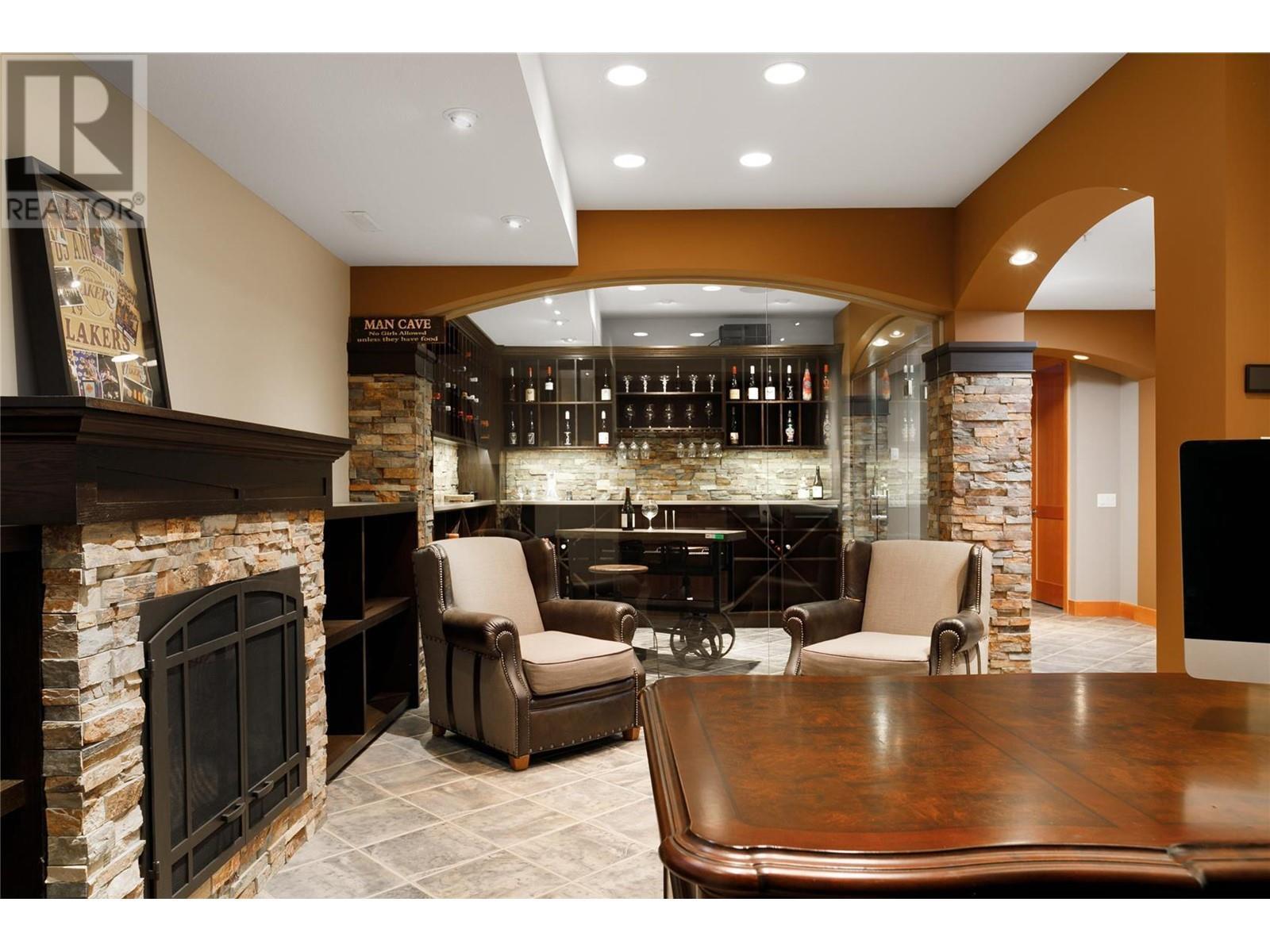 450 Niblick Court. Vernon, British Columbia