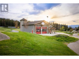 450 Niblick Court. Vernon, British Columbia