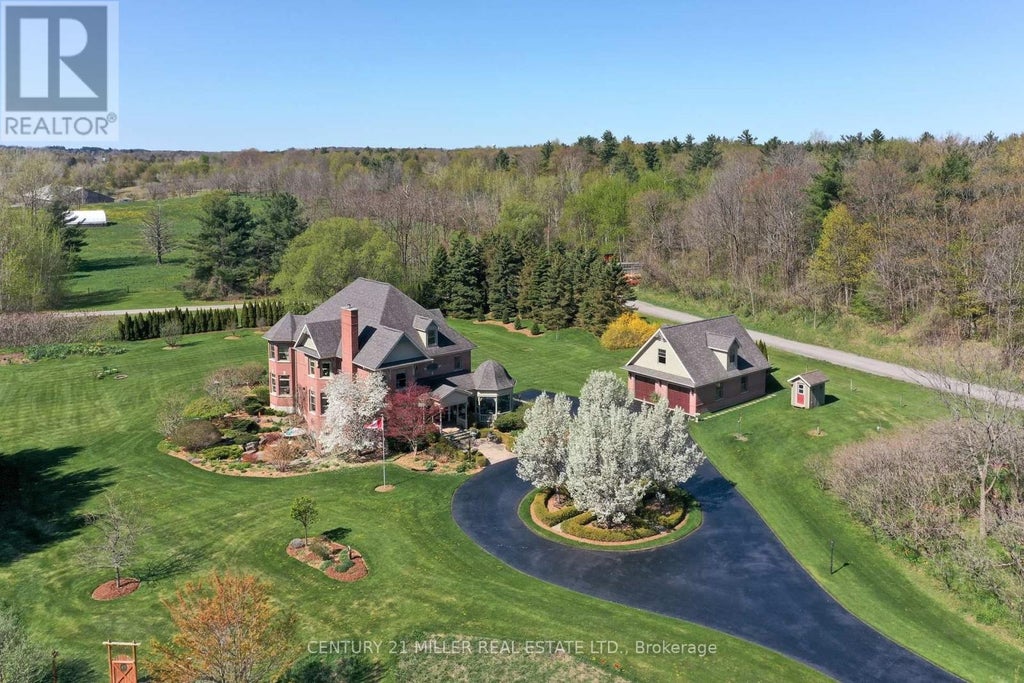 6416 Mcniven Road, Burlington