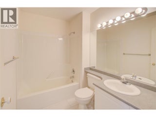 330 7 Street Se Unit# 304. Salmon Arm, British Columbia