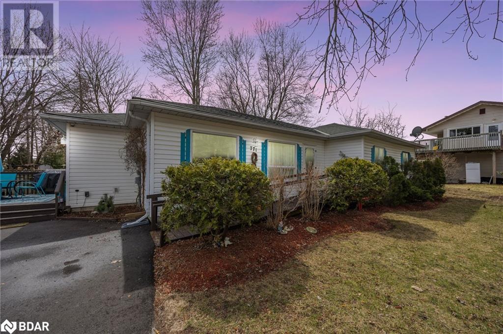 771 Roberts Road, Innisfil